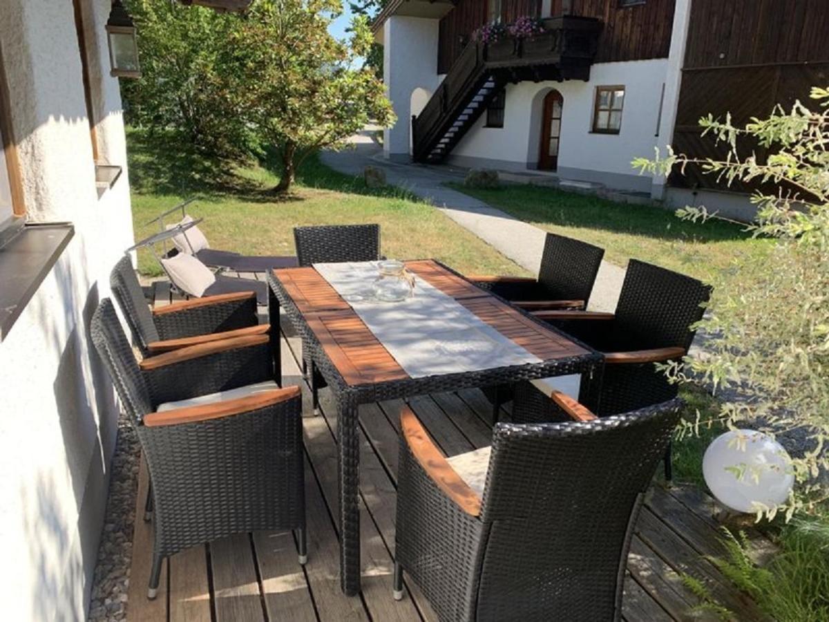 Ferienwohnung Waldblick ハウツェンベルク エクステリア 写真